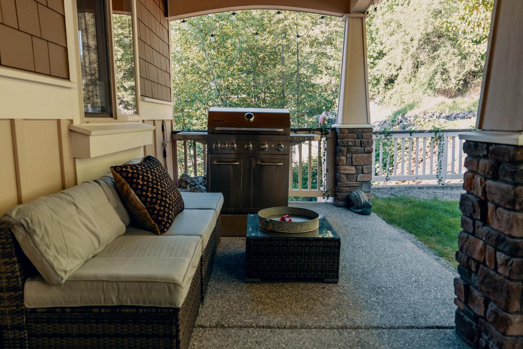 Stunning House With Views Of Puget Sound! Ideal For Family Reunions Edmonds Exterior foto