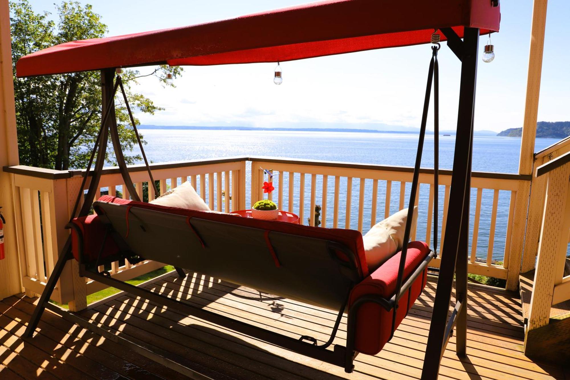 Stunning House With Views Of Puget Sound! Ideal For Family Reunions Edmonds Exterior foto