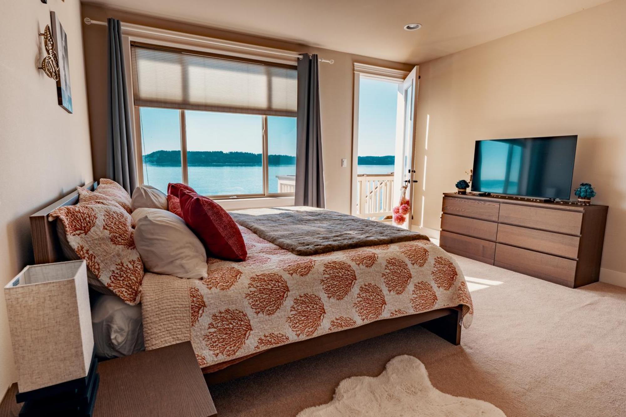 Stunning House With Views Of Puget Sound! Ideal For Family Reunions Edmonds Exterior foto