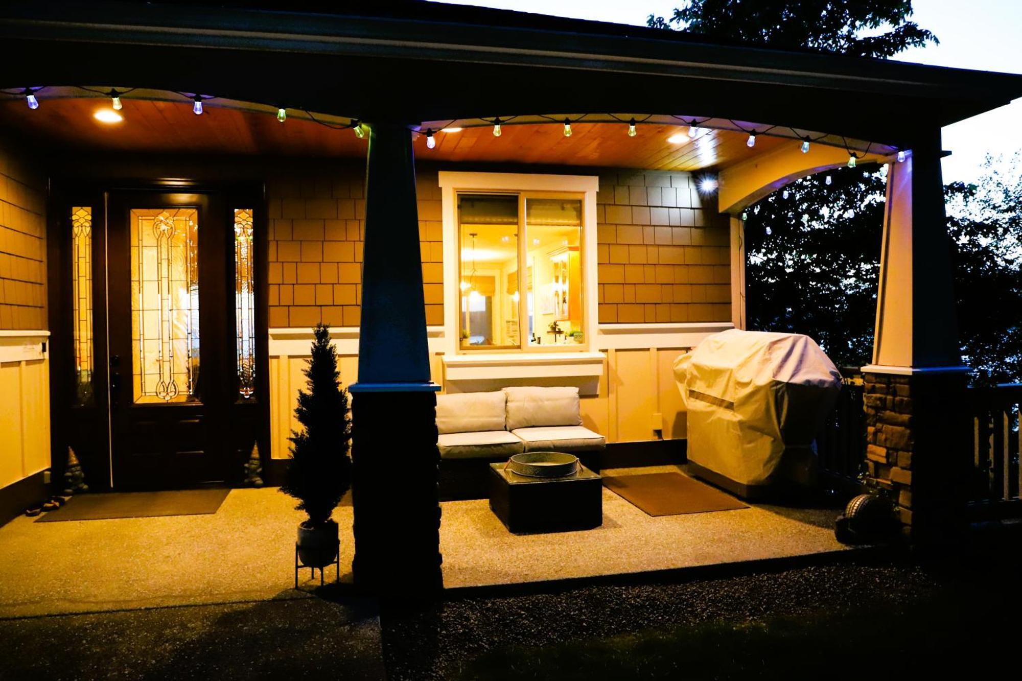 Stunning House With Views Of Puget Sound! Ideal For Family Reunions Edmonds Exterior foto